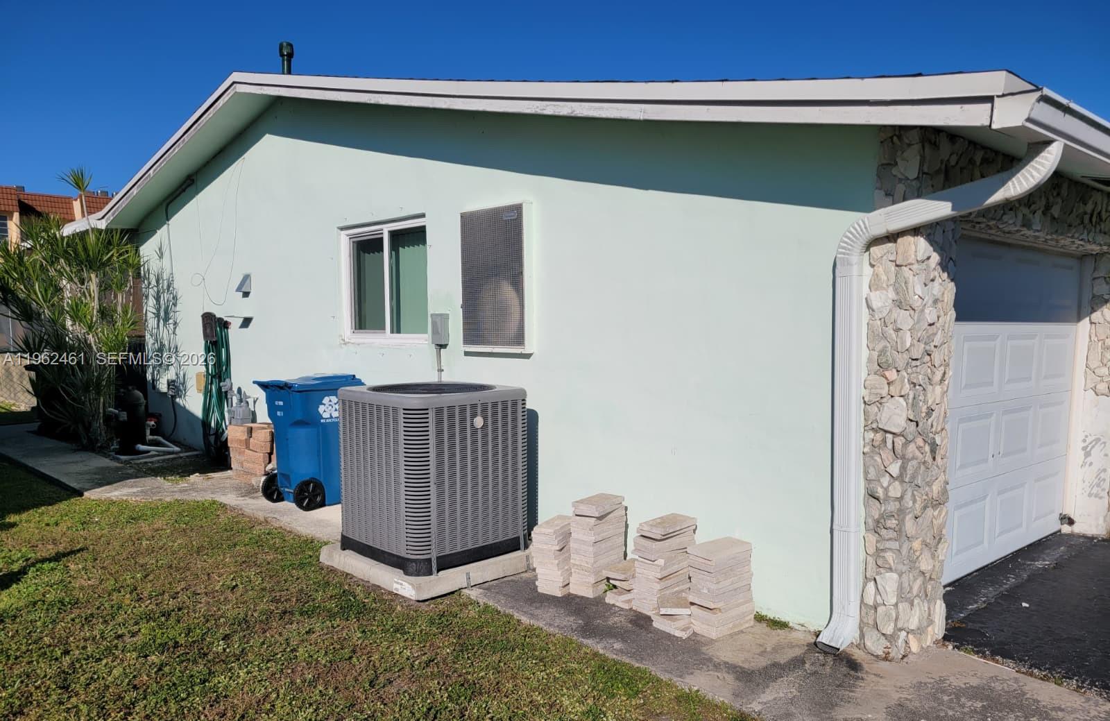 SUNRISE GOLF VILLAGE SEC - Residential