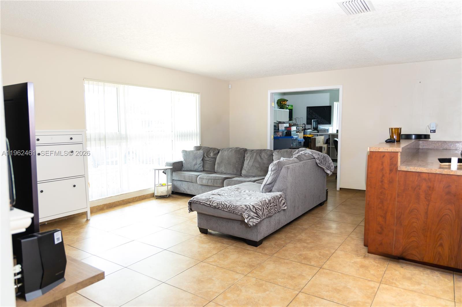 SUNRISE GOLF VILLAGE SEC - Residential