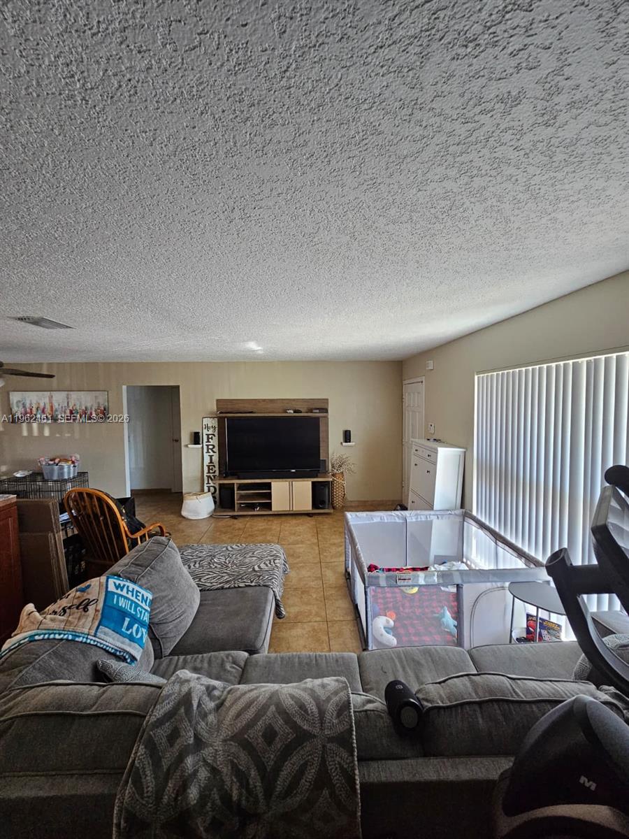 SUNRISE GOLF VILLAGE SEC - Residential