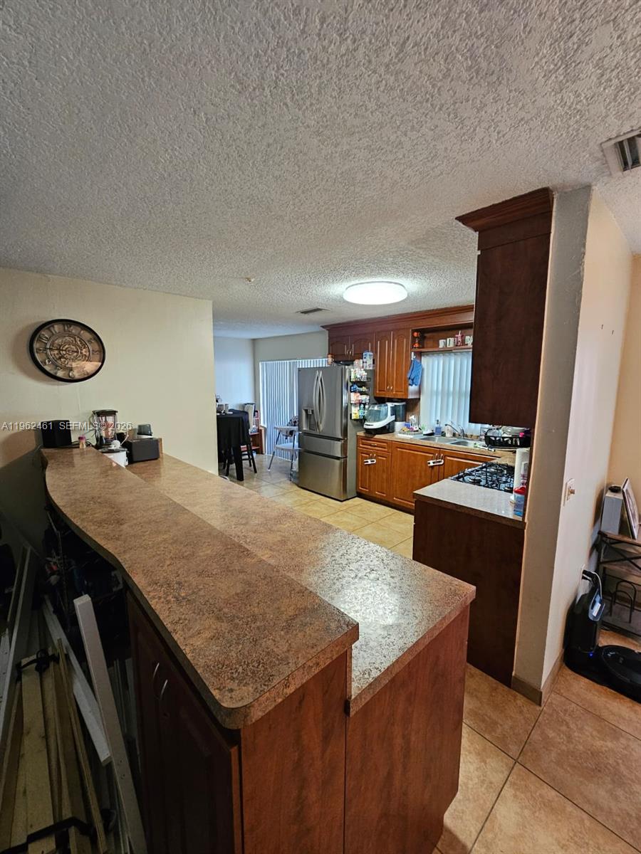 SUNRISE GOLF VILLAGE SEC - Residential