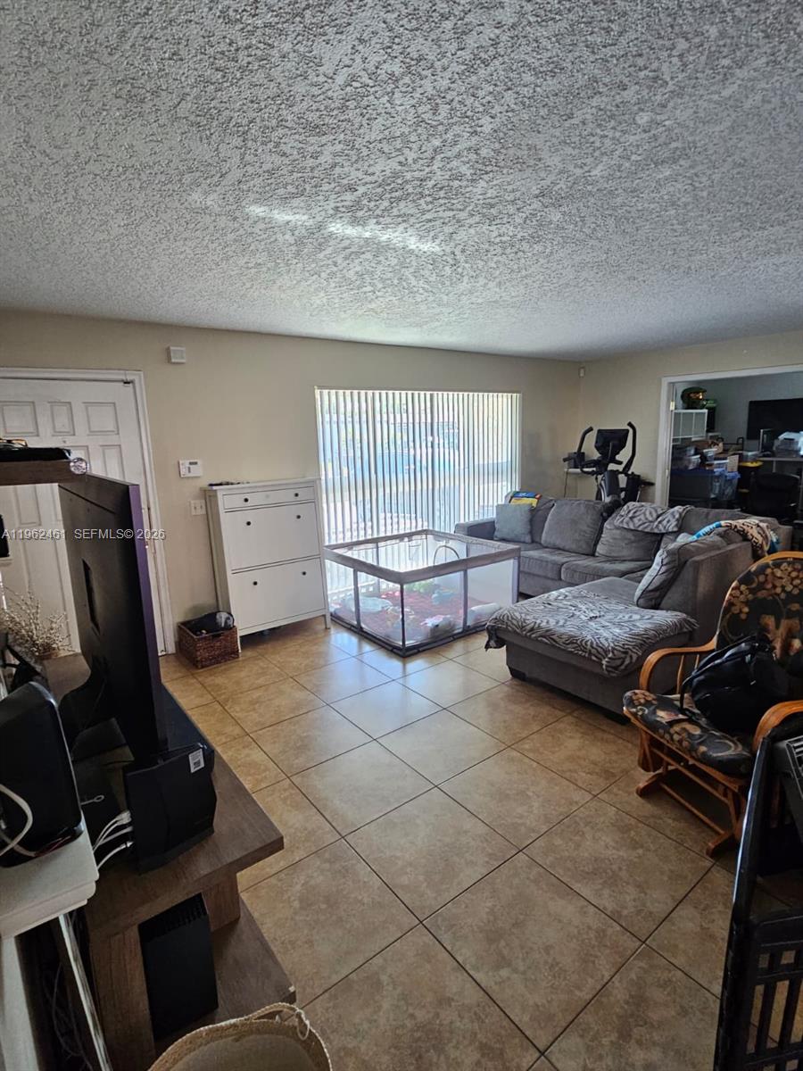 SUNRISE GOLF VILLAGE SEC - Residential