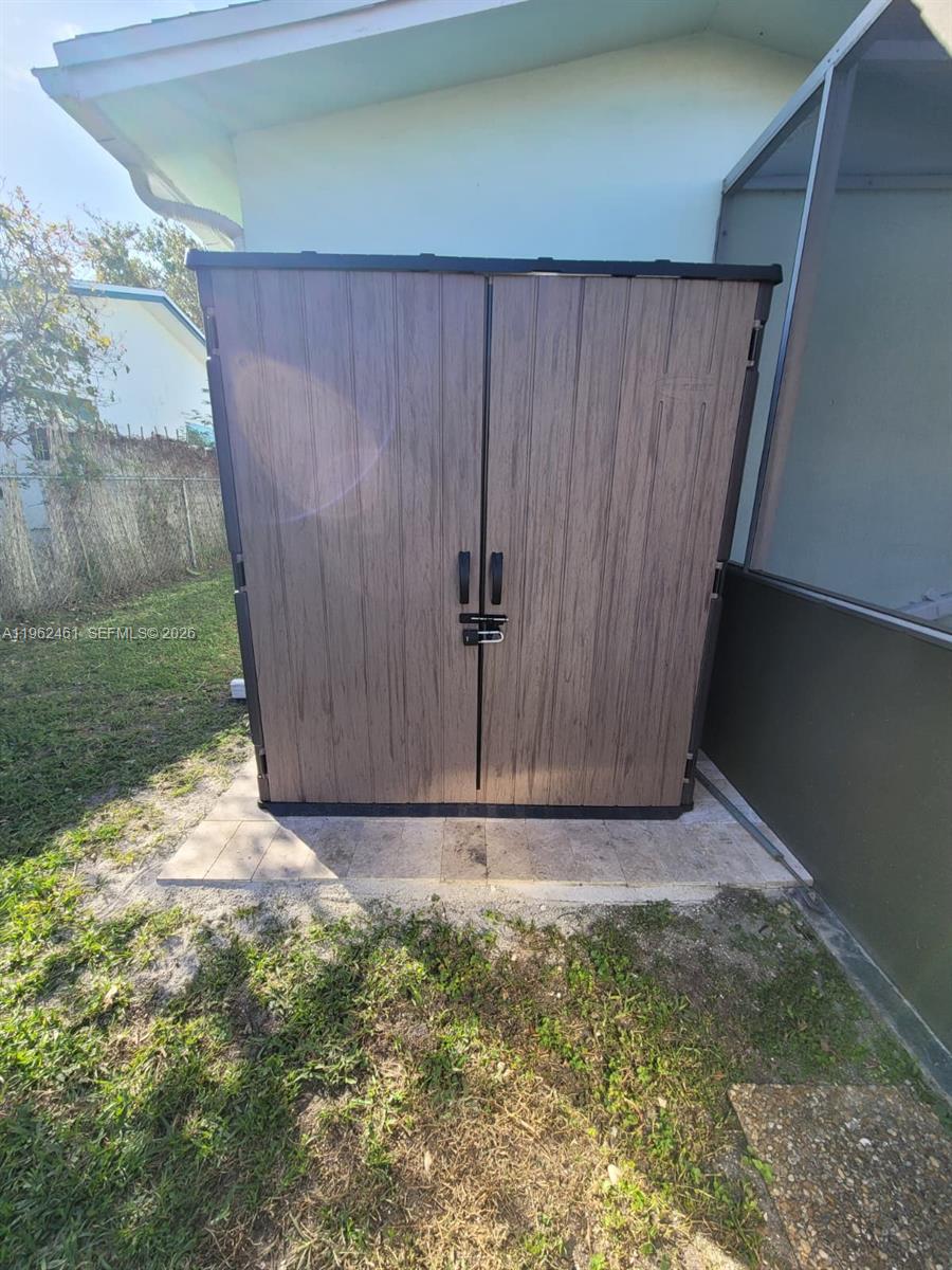 SUNRISE GOLF VILLAGE SEC - Residential