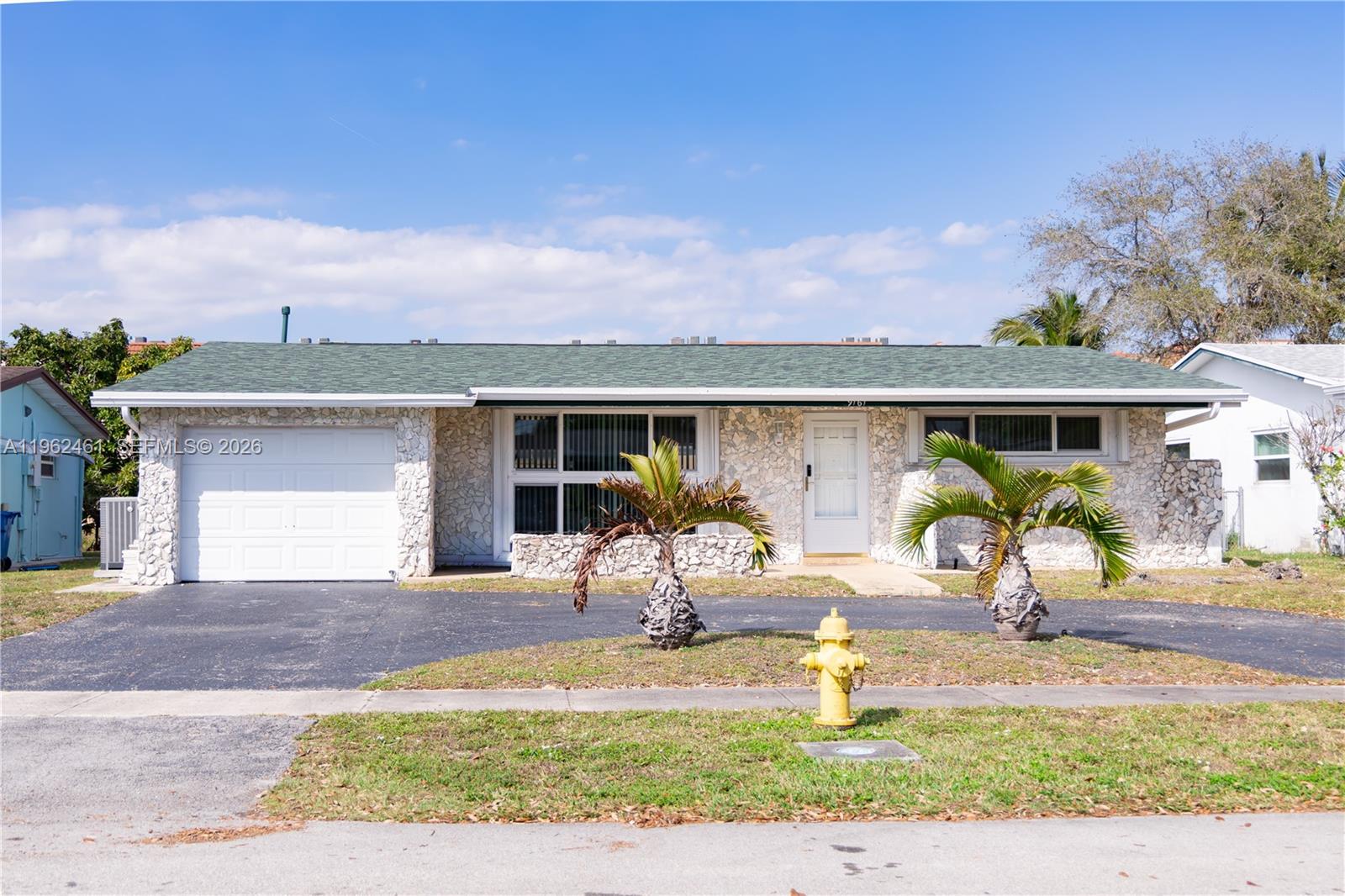 SUNRISE GOLF VILLAGE SEC - Residential