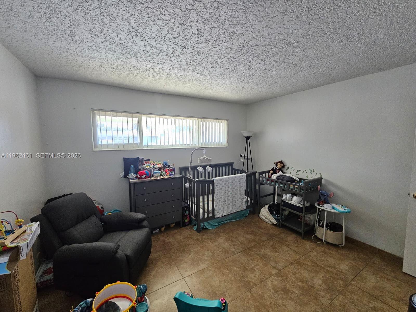 SUNRISE GOLF VILLAGE SEC - Residential