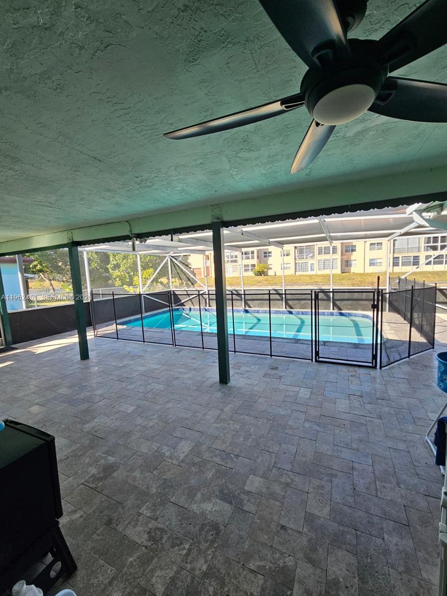 SUNRISE GOLF VILLAGE SEC - Residential