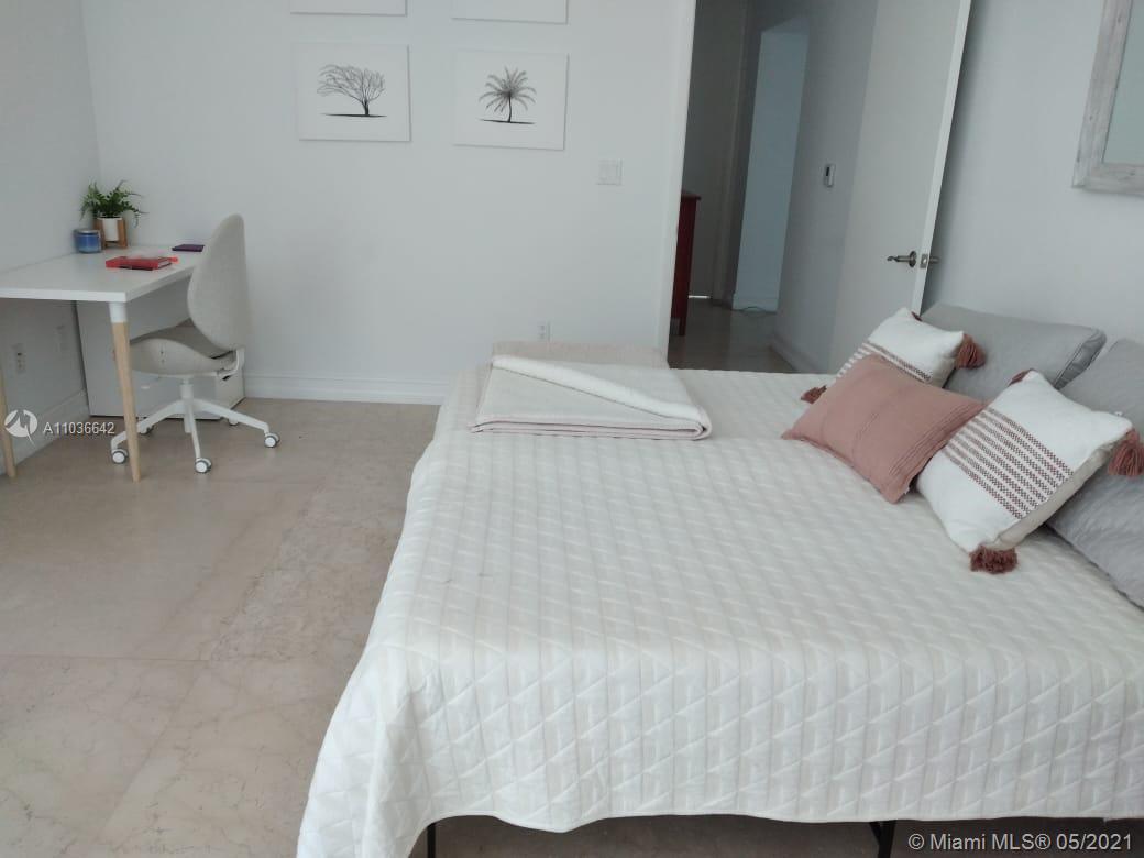 TDR TOWER II CONDO - Residential