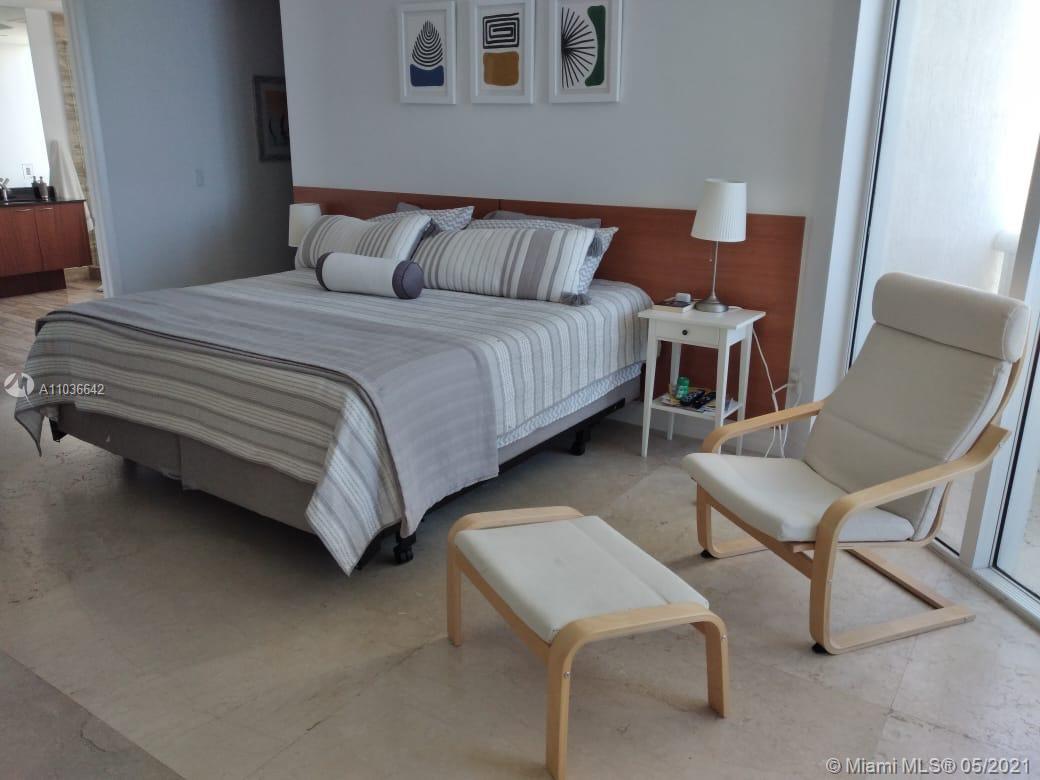 TDR TOWER II CONDO - Residential