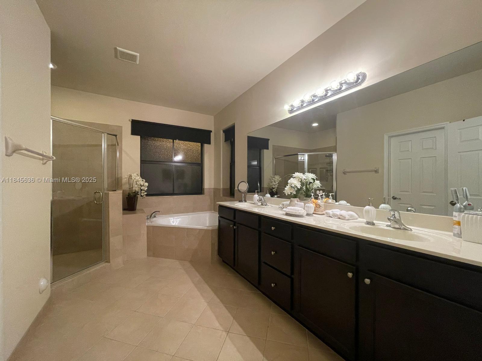 BELLAGIO - Residential Lease