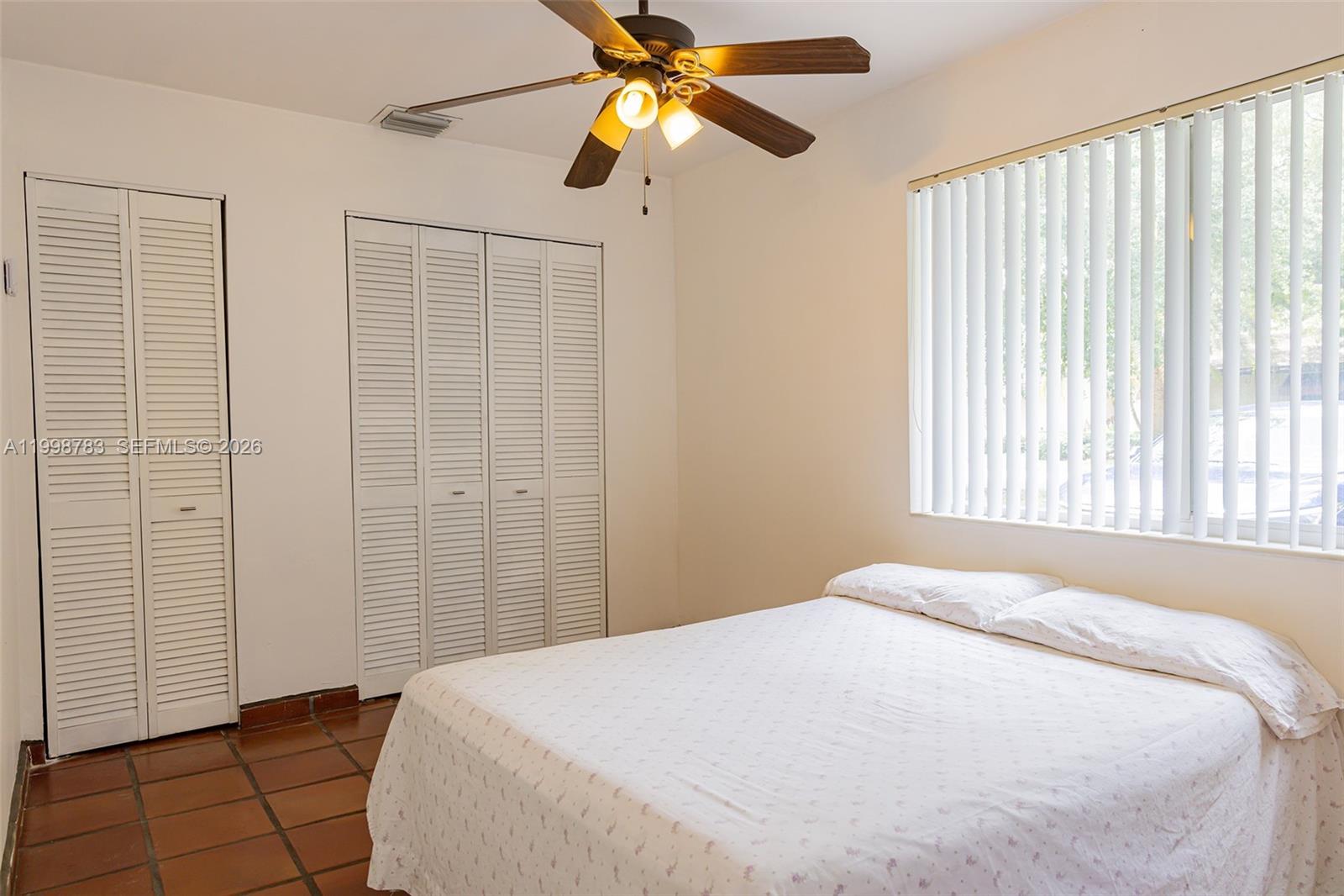 FIRST ADDN TO CALUSA CLUB - Residential