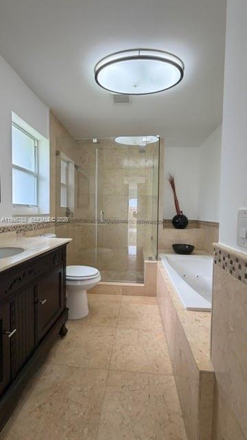 FIRST ADDN TO CALUSA CLUB - Residential