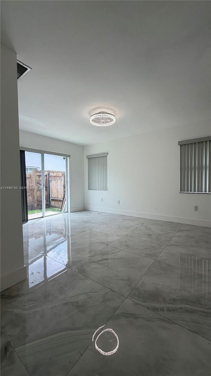 FIRST ADDN TO CALUSA CLUB - Residential