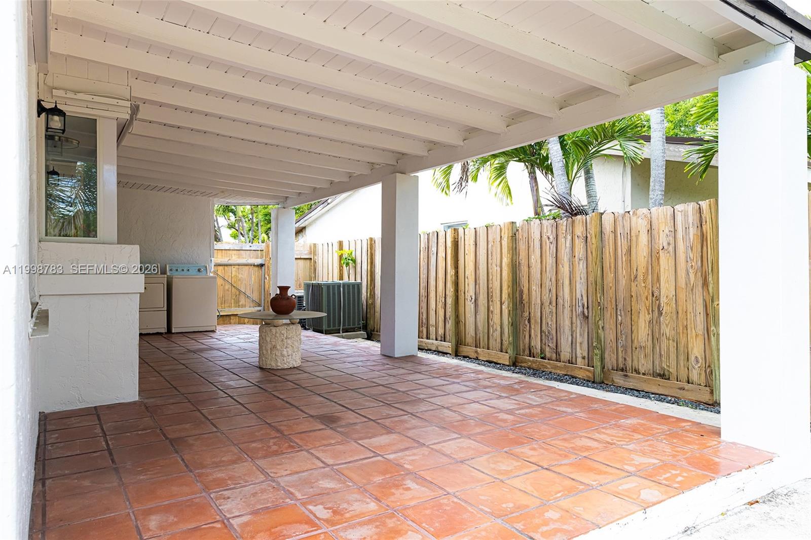 FIRST ADDN TO CALUSA CLUB - Residential