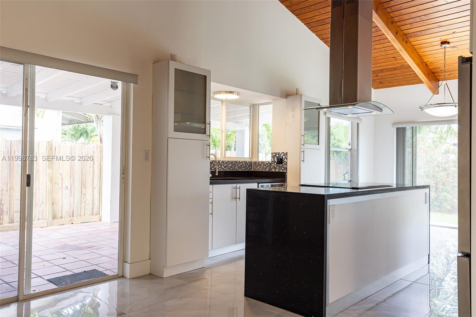 FIRST ADDN TO CALUSA CLUB - Residential