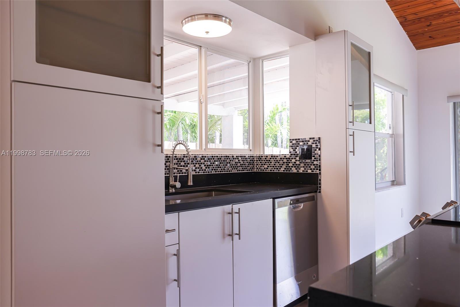 FIRST ADDN TO CALUSA CLUB - Residential