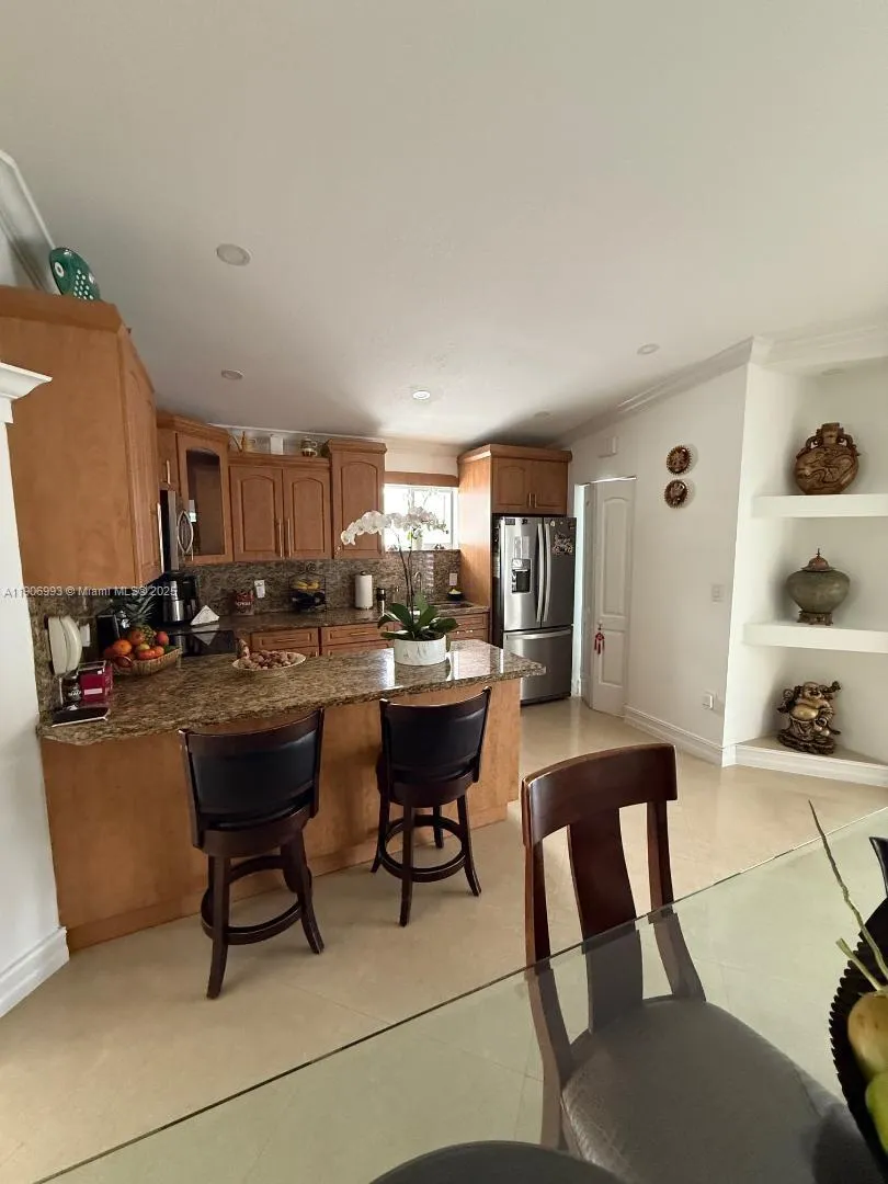 Miami, Florida 33184, United States, 3 Bedrooms Bedrooms, ,2 BathroomsBathrooms,Residential,Active,239466