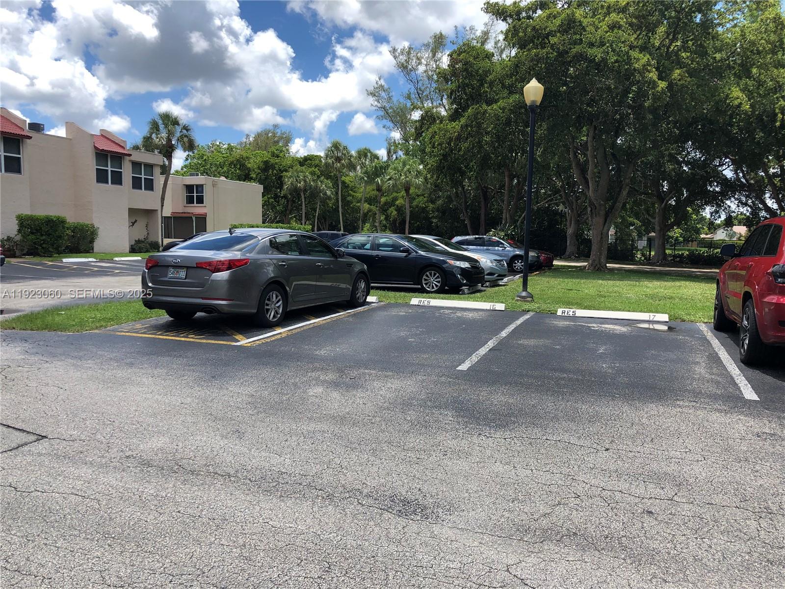 EVERGREEN FIVE OF PINE IS - Residential Lease