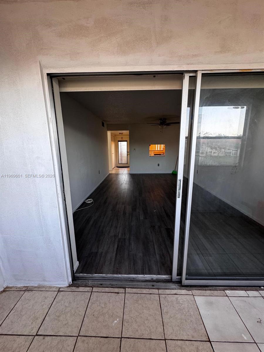 SUNRISE LAKES 21 CONDO - Residential