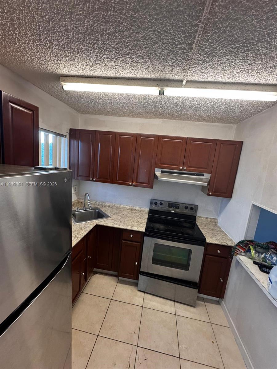 3071 E Sunrise Lakes Dr 306