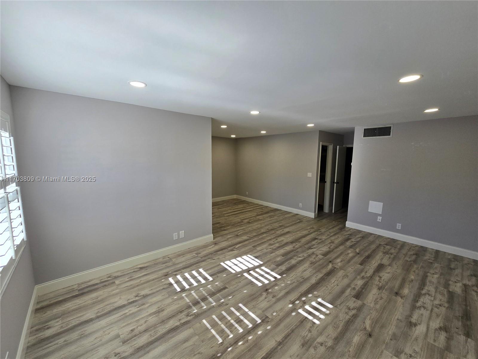 407 SW Natura Ave C
