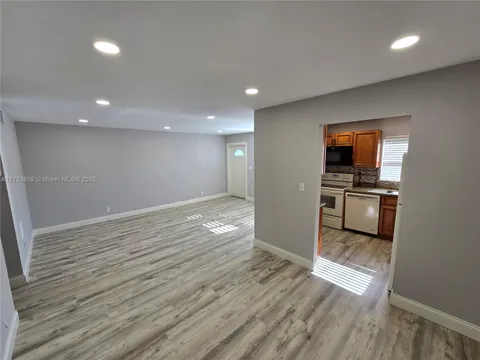 407 SW Natura Ave Unit C, Deerfield Beach, FL 33441 - MLS#: A11703809