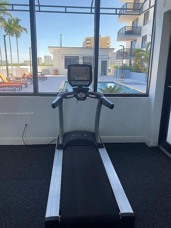 THE LUXOR RESIDENCES COND - Residential