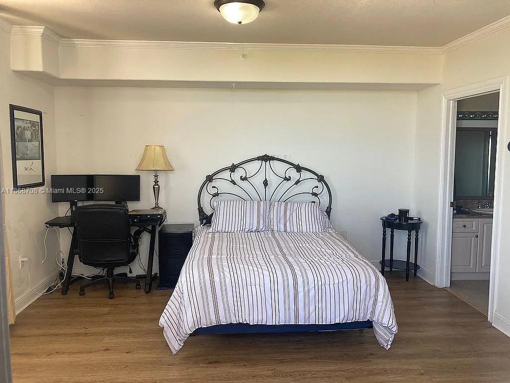 THE LUXOR RESIDENCES COND - Residential