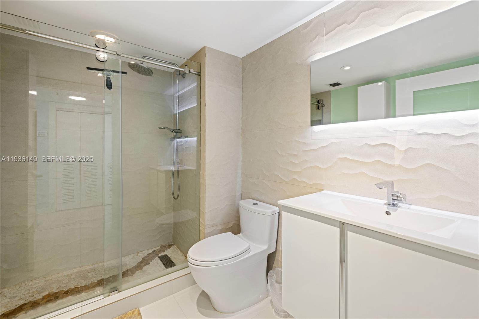 THE FLORIDIAN CONDO - Residential