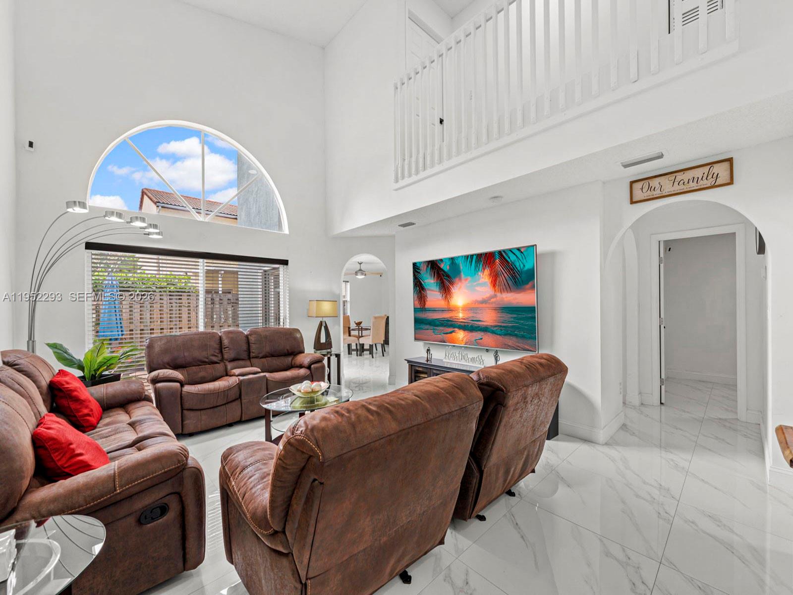 LAKESIDE AT THE HAMMOCKS - Residential