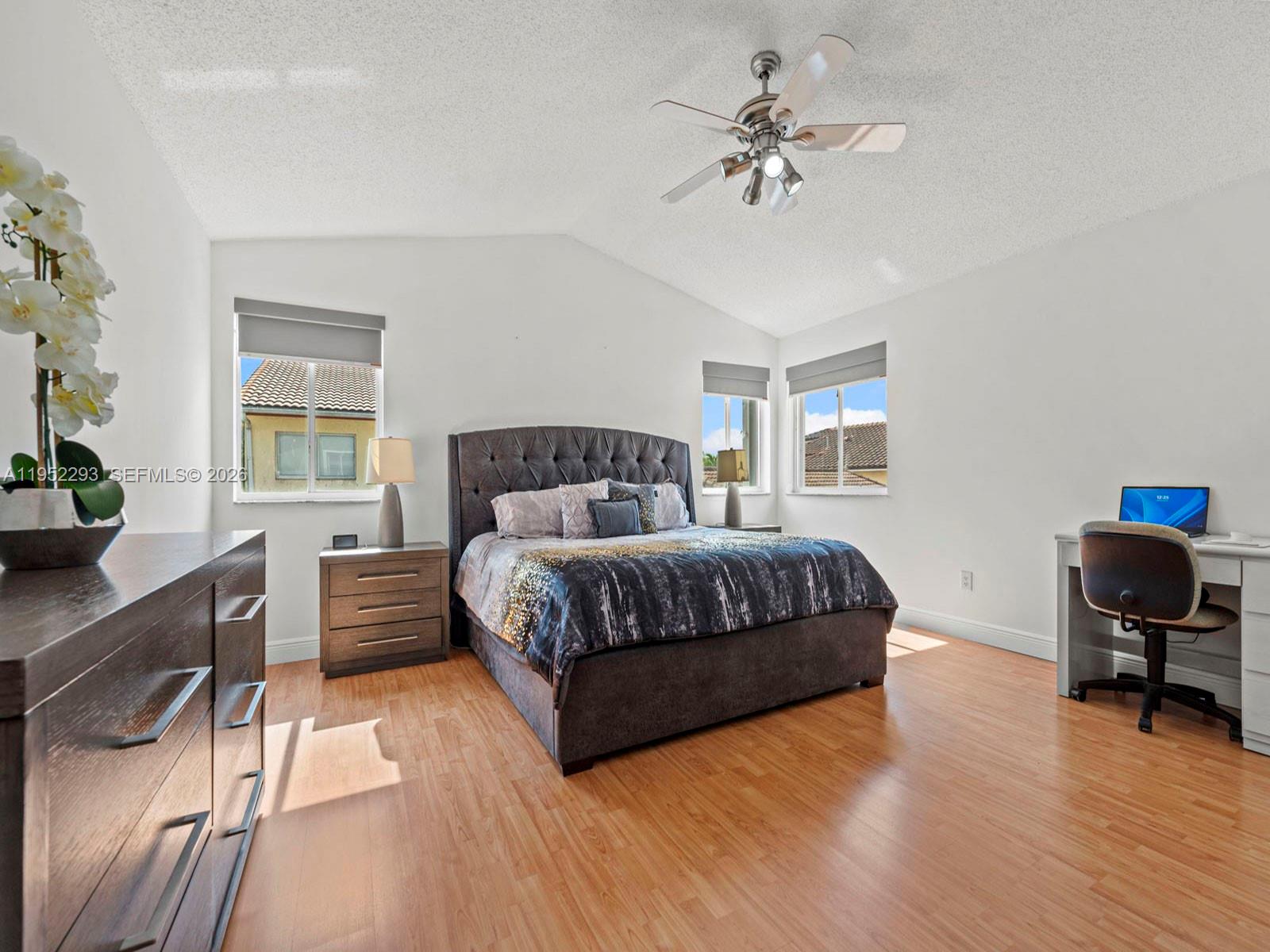 LAKESIDE AT THE HAMMOCKS - Residential