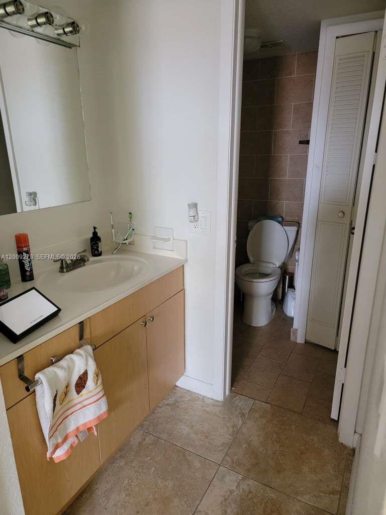 VISIONS AT FOUNTAINBLEAU - Residential