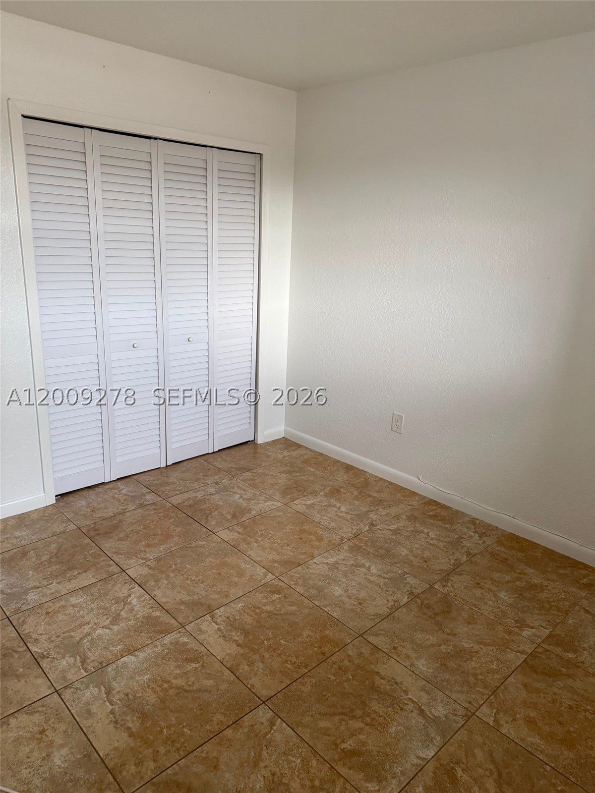 8425 NW 8th St 306