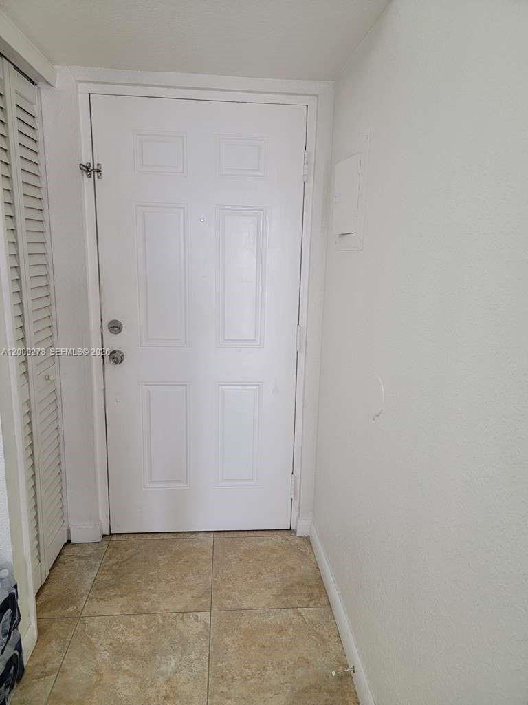 VISIONS AT FOUNTAINBLEAU - Residential