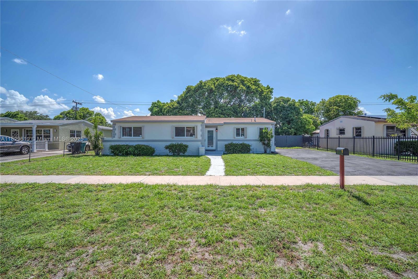 18020 NW 25th Ct