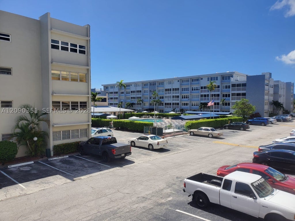 Photo of 215 SE 3rd Ave #206D, Hallandale Beach, FL 33009 (MLS # A12090351)