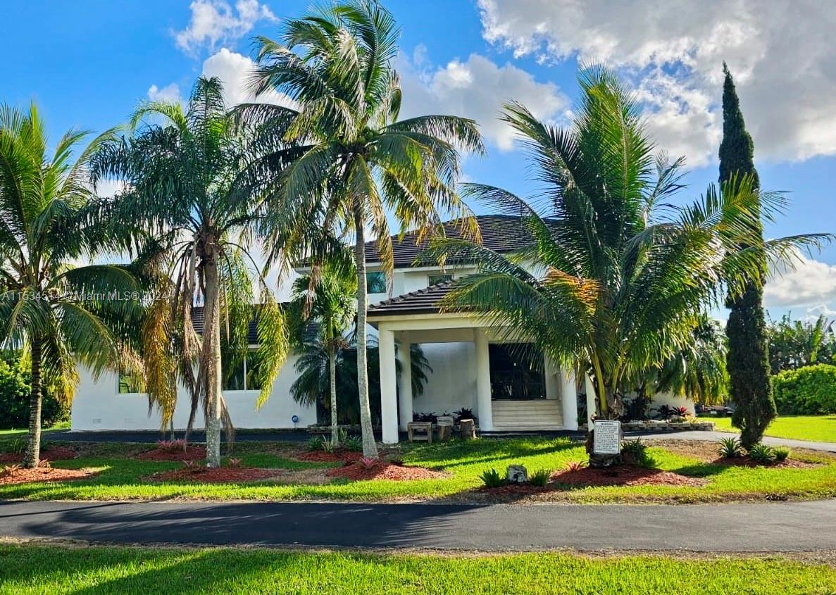 Property for Sale at 20520 Sw 190th St St, Miami, Broward County, Florida - Bedrooms: 4 
Bathrooms: 3  - $1,649,000