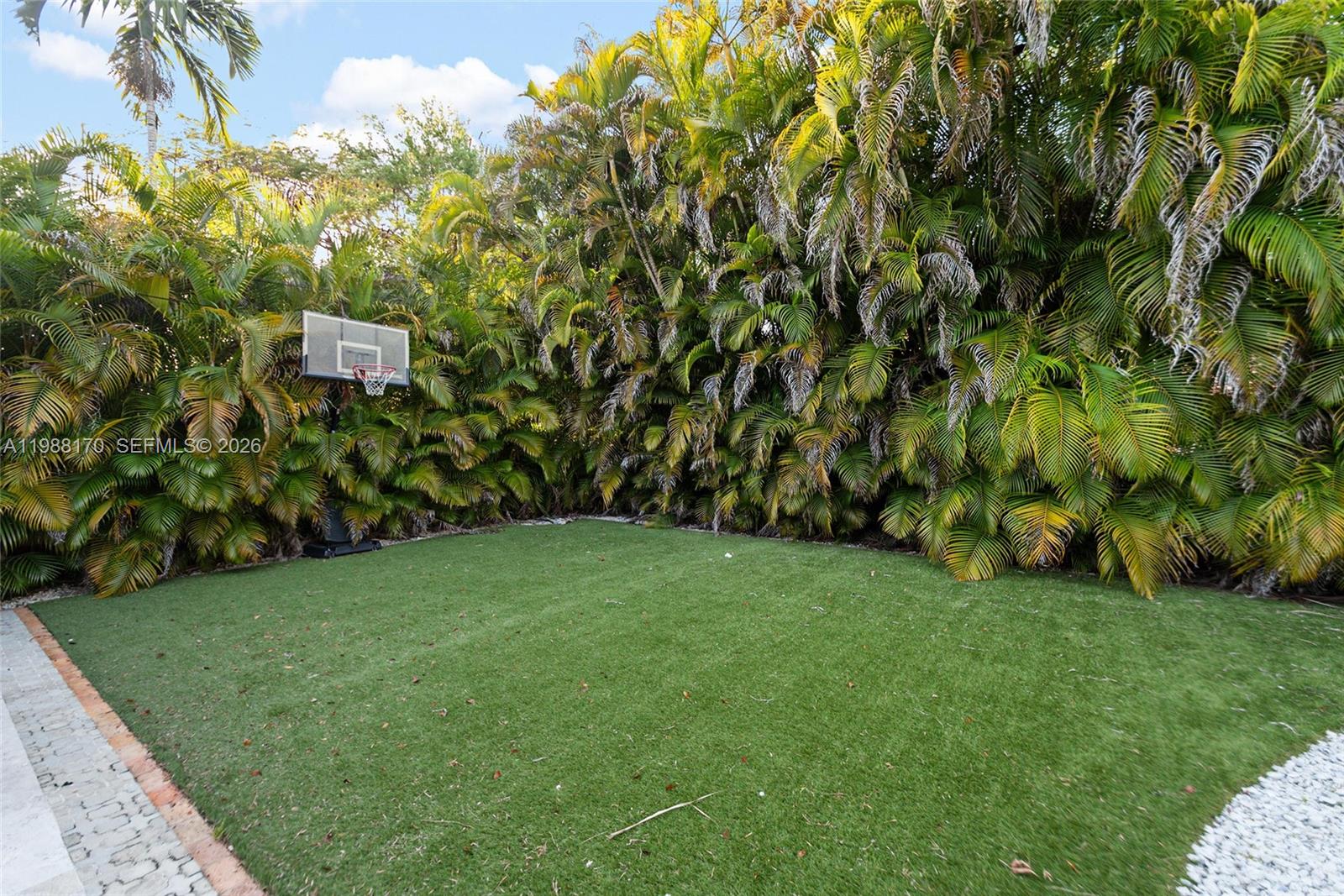 CORAL GABLES SEC E - Residential