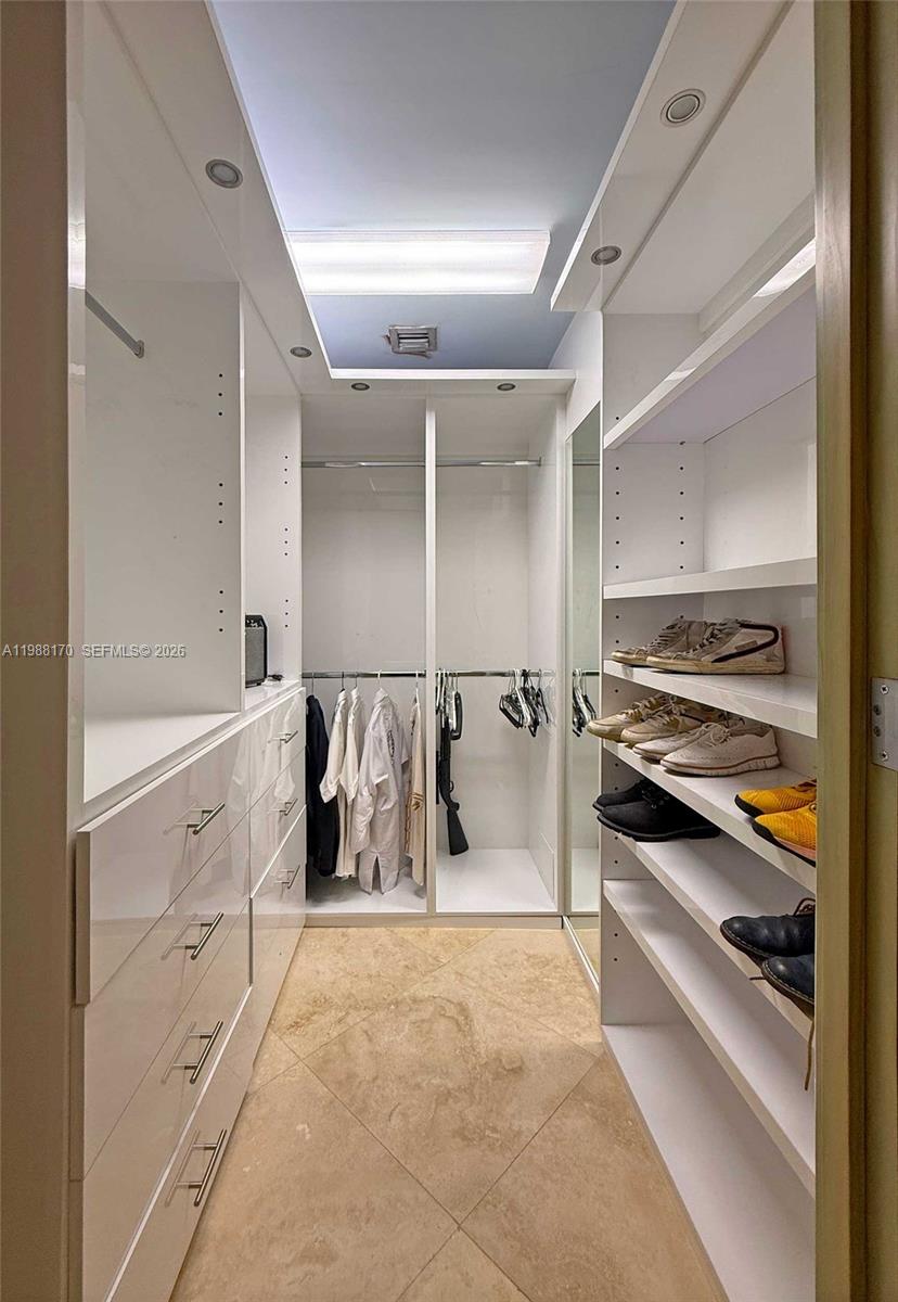 CORAL GABLES SEC E - Residential