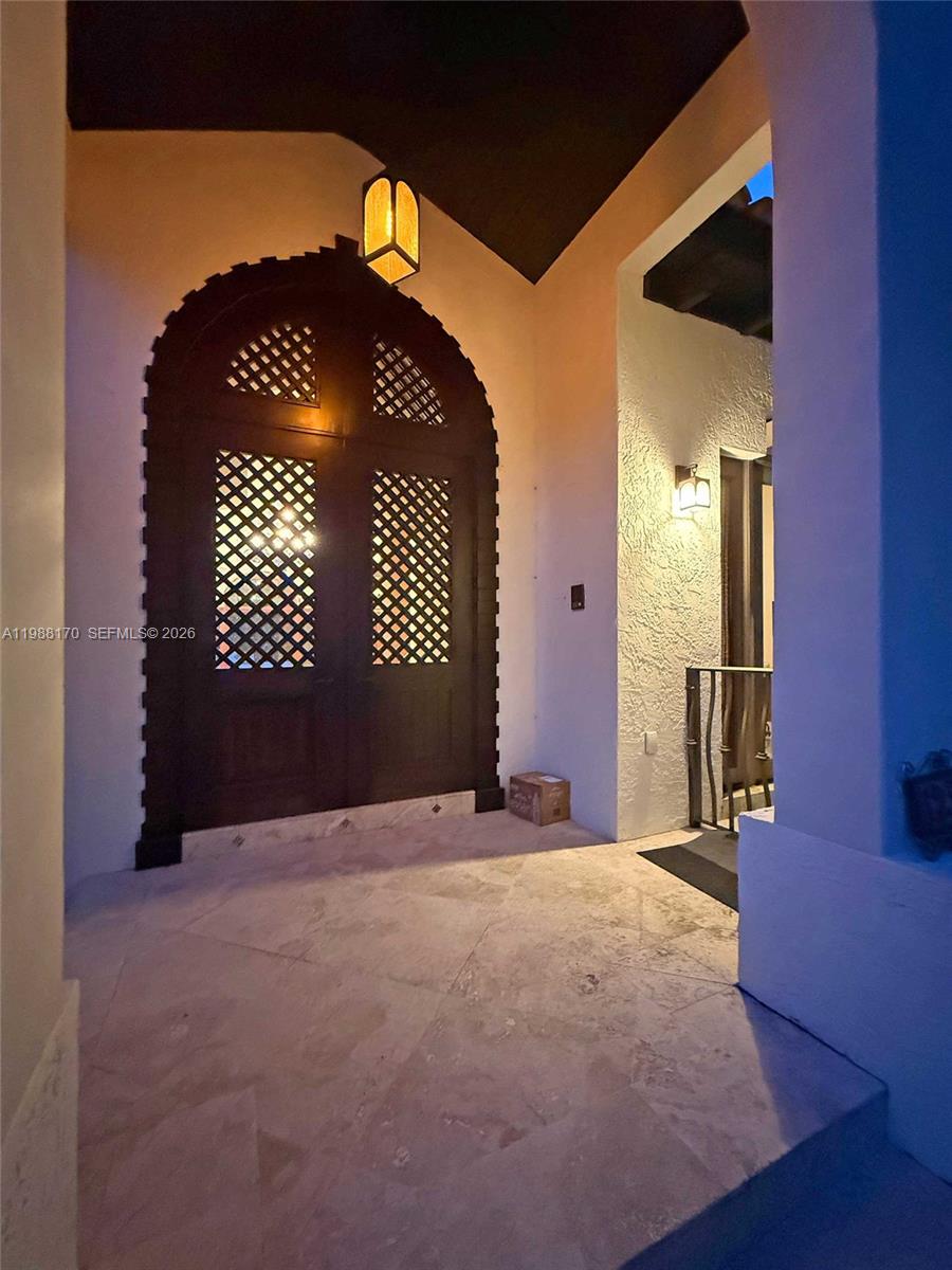 CORAL GABLES SEC E - Residential