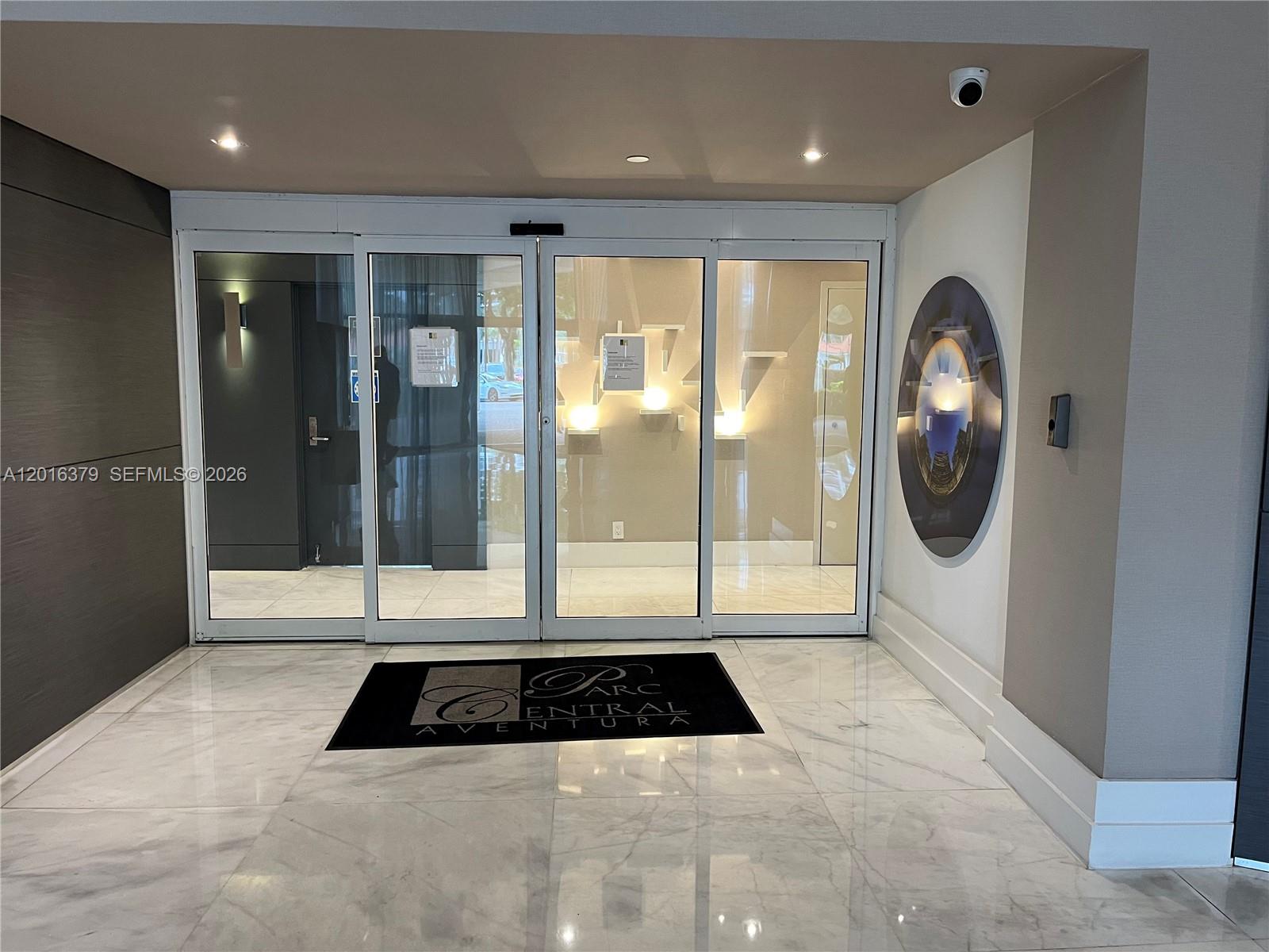 PARC CENTRAL AVENTURA EAS - Residential