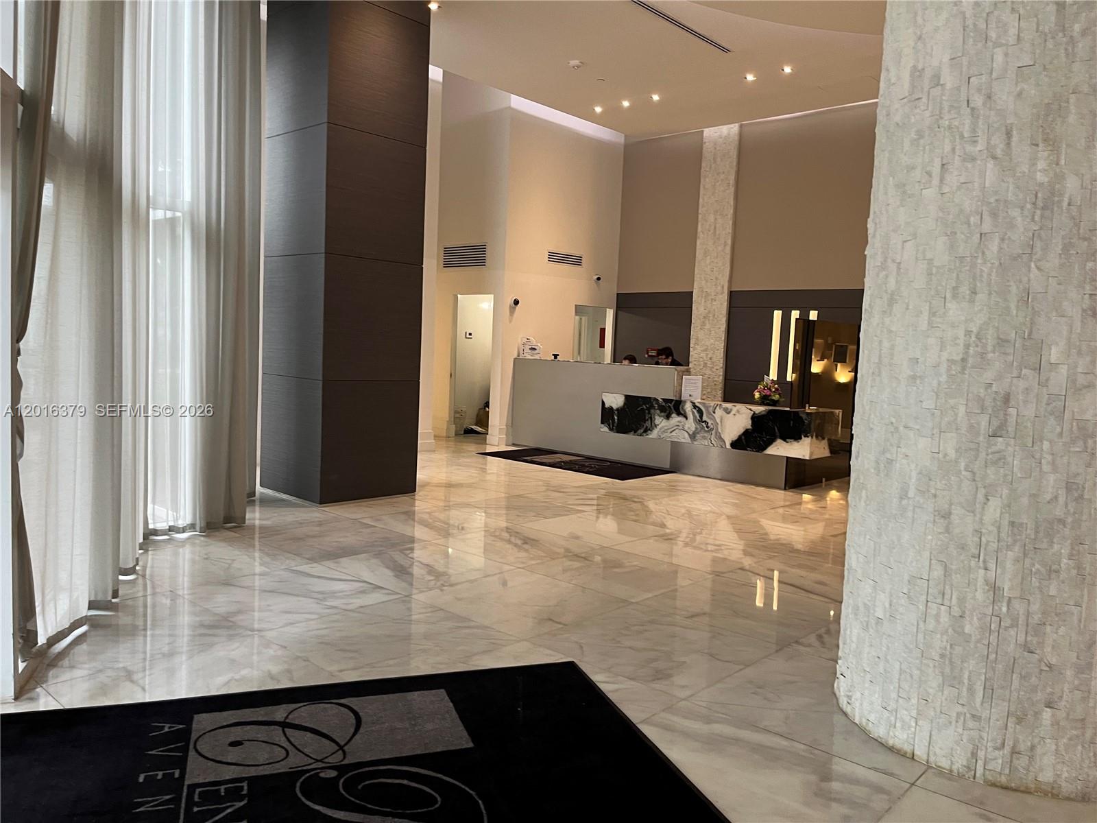 PARC CENTRAL AVENTURA EAS - Residential