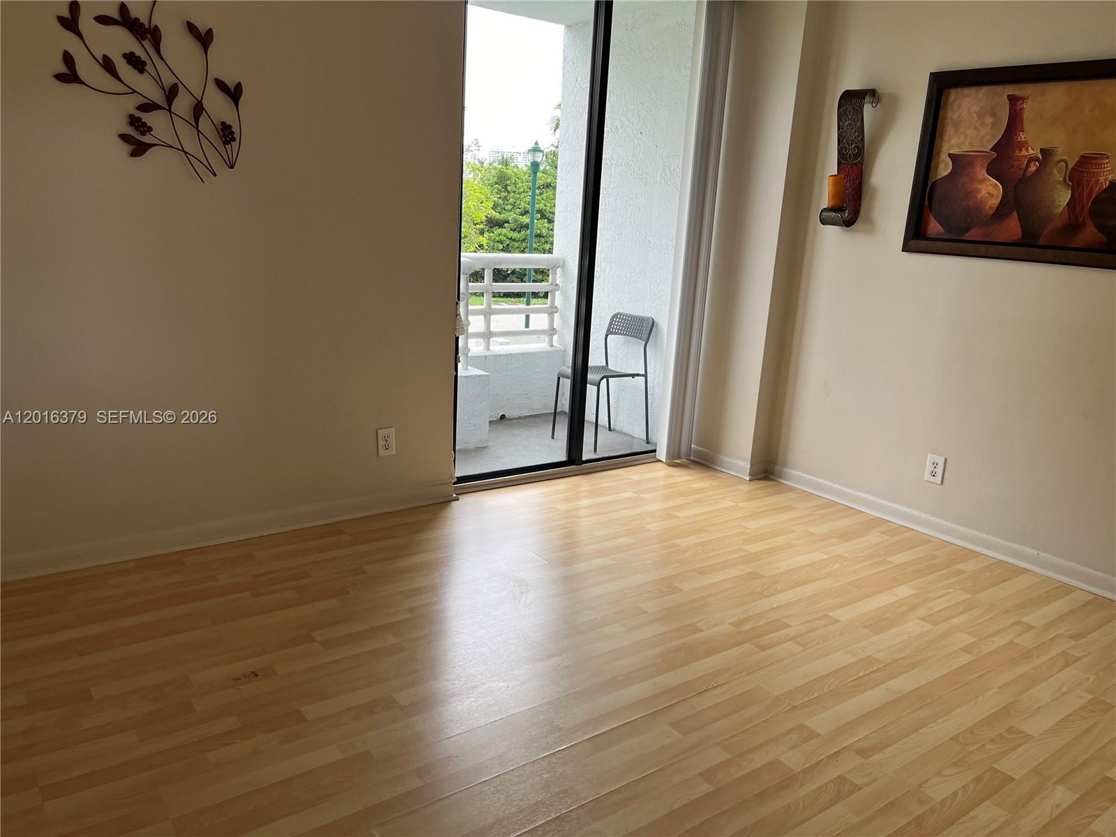 PARC CENTRAL AVENTURA EAS - Residential