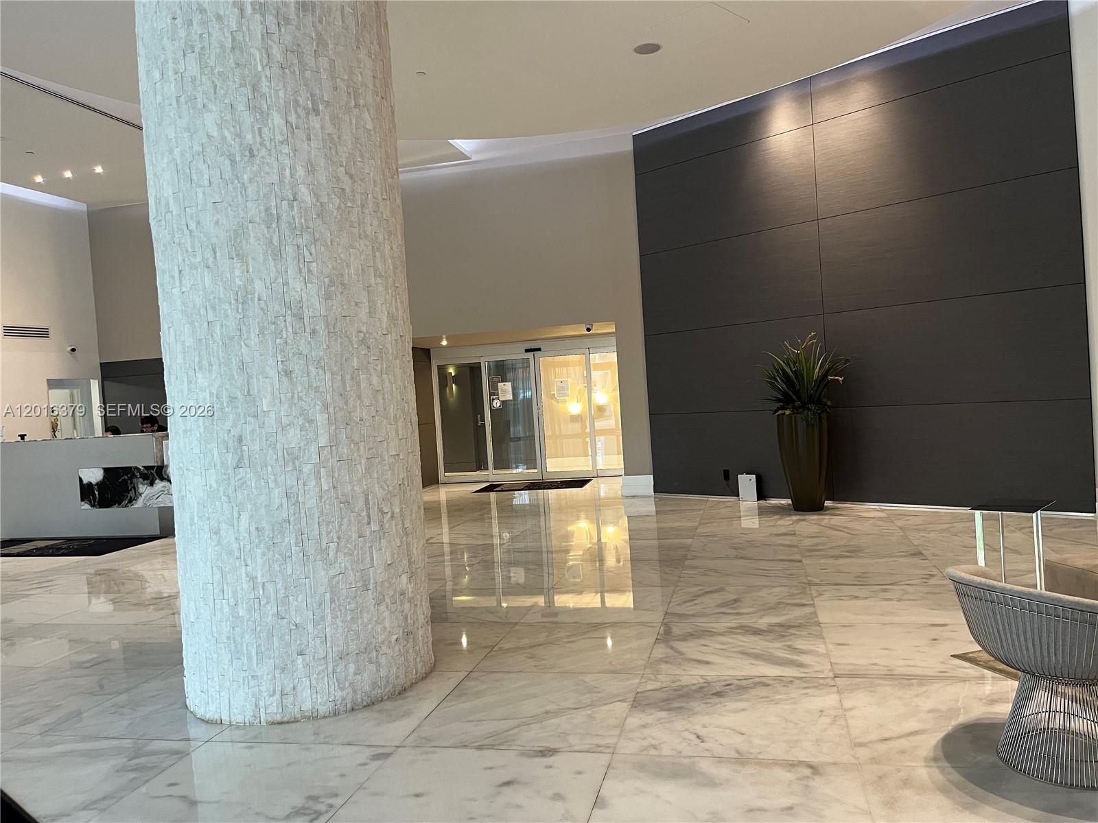 PARC CENTRAL AVENTURA EAS - Residential