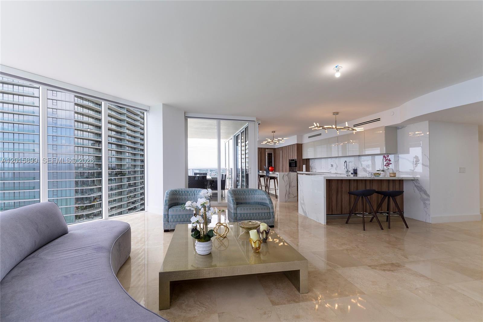 19111 Collins Ave 3608