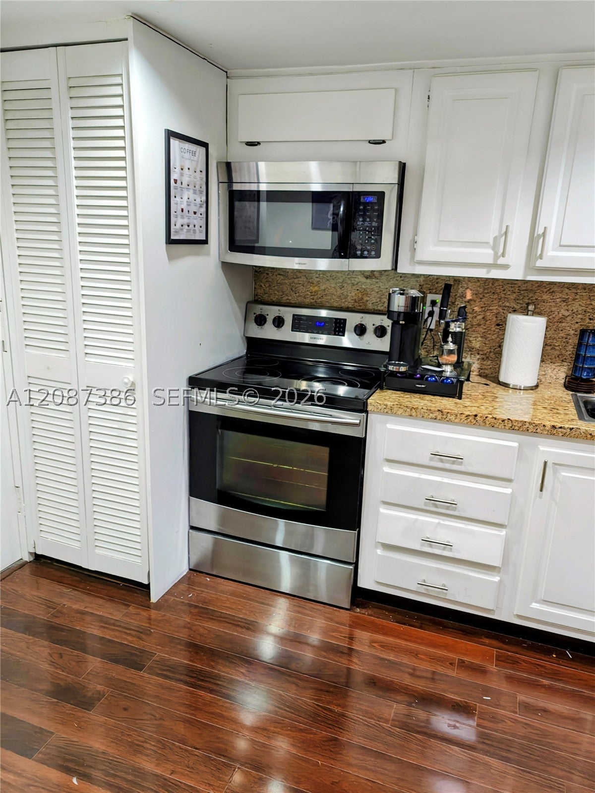 2333 Brickell Ave 2814