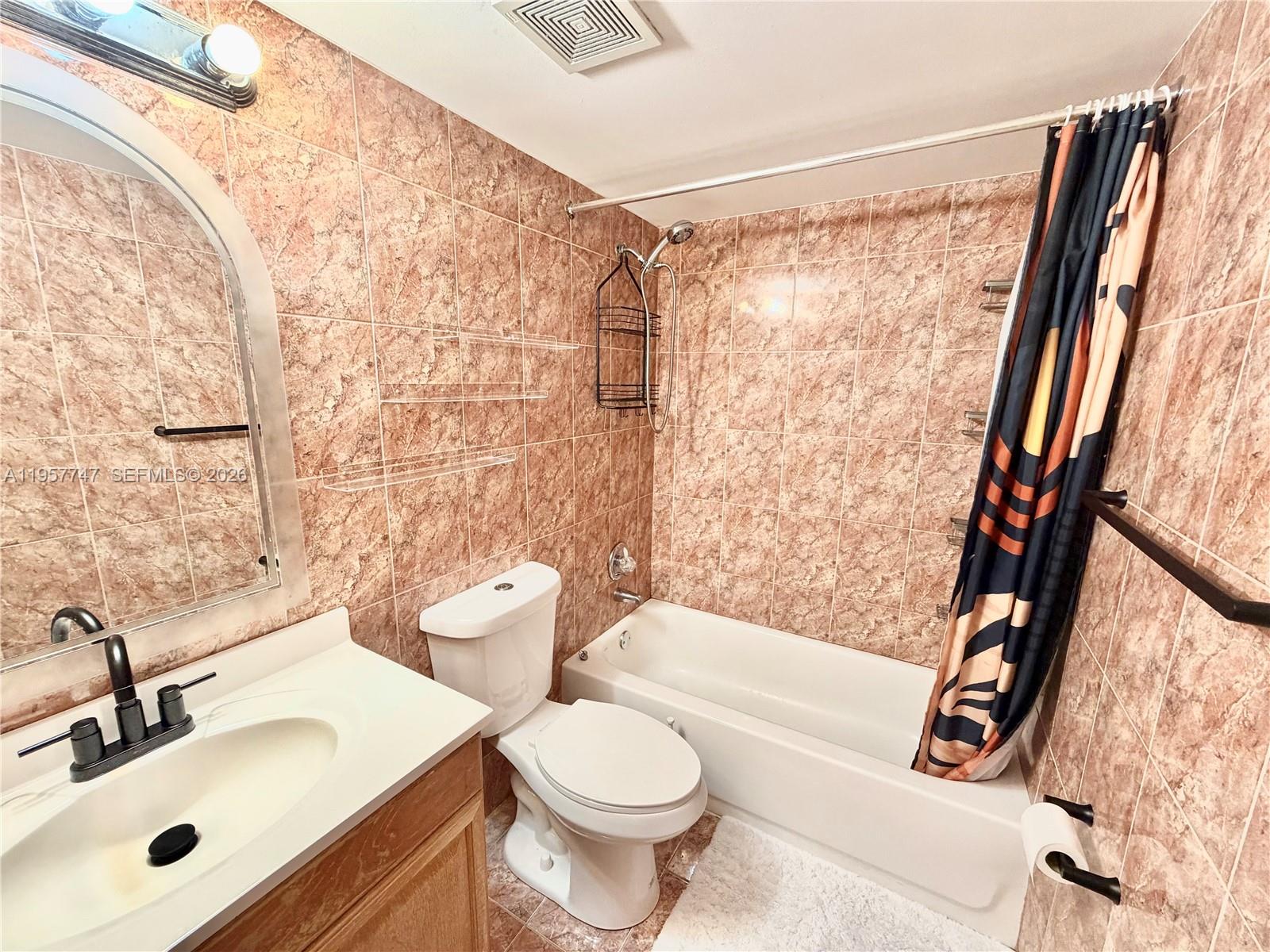 VENETIAN PARK V CONDO - Residential