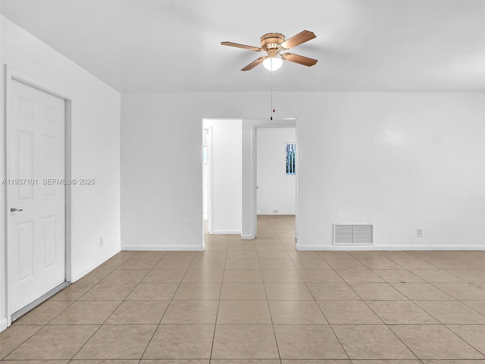 SEACREST ESTATES - Residential Income