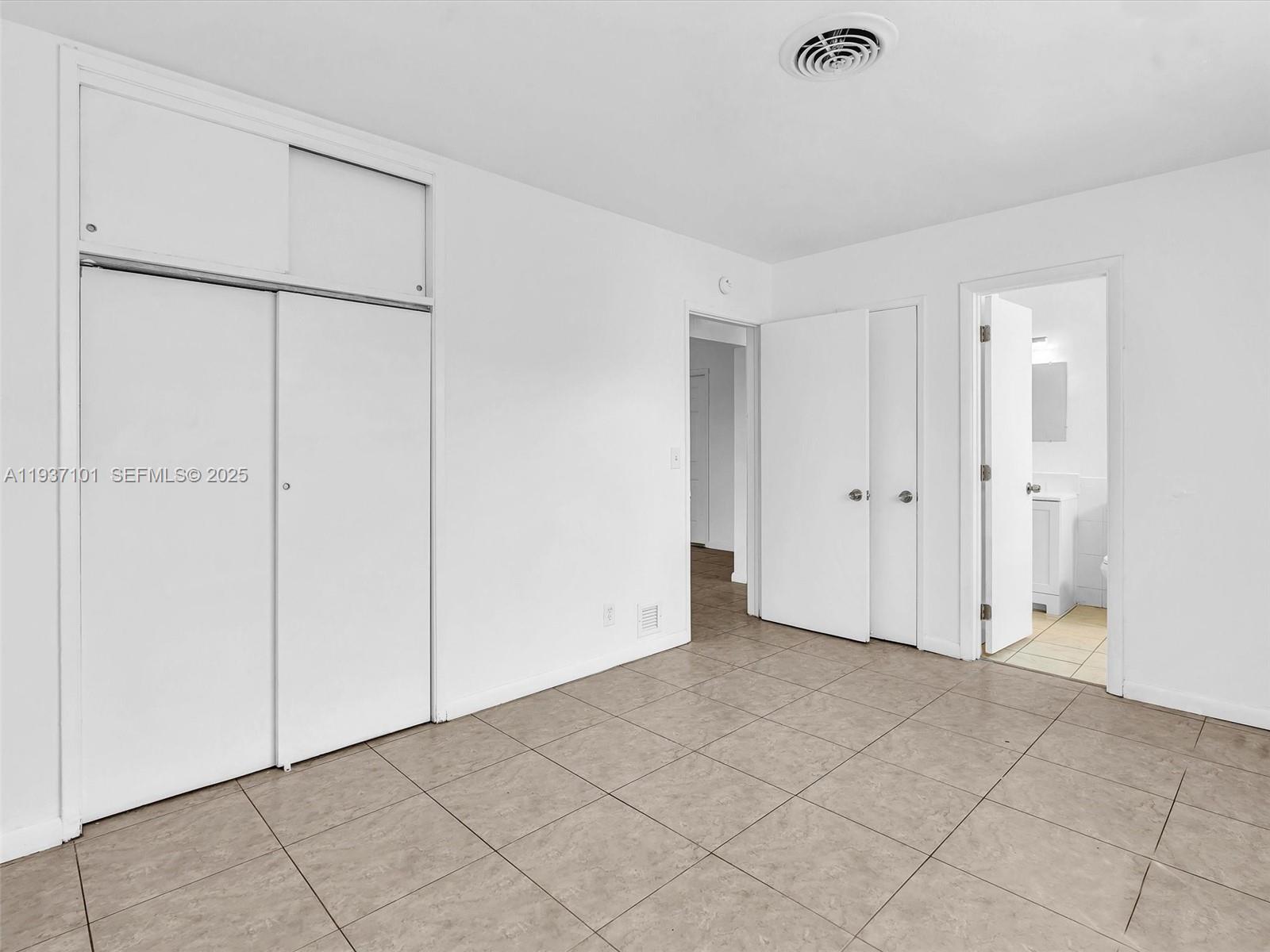 SEACREST ESTATES - Residential Income