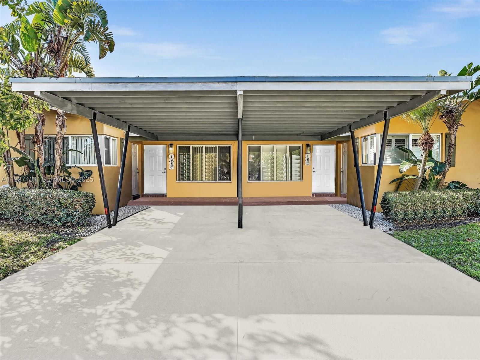 SEACREST ESTATES - Residential Income