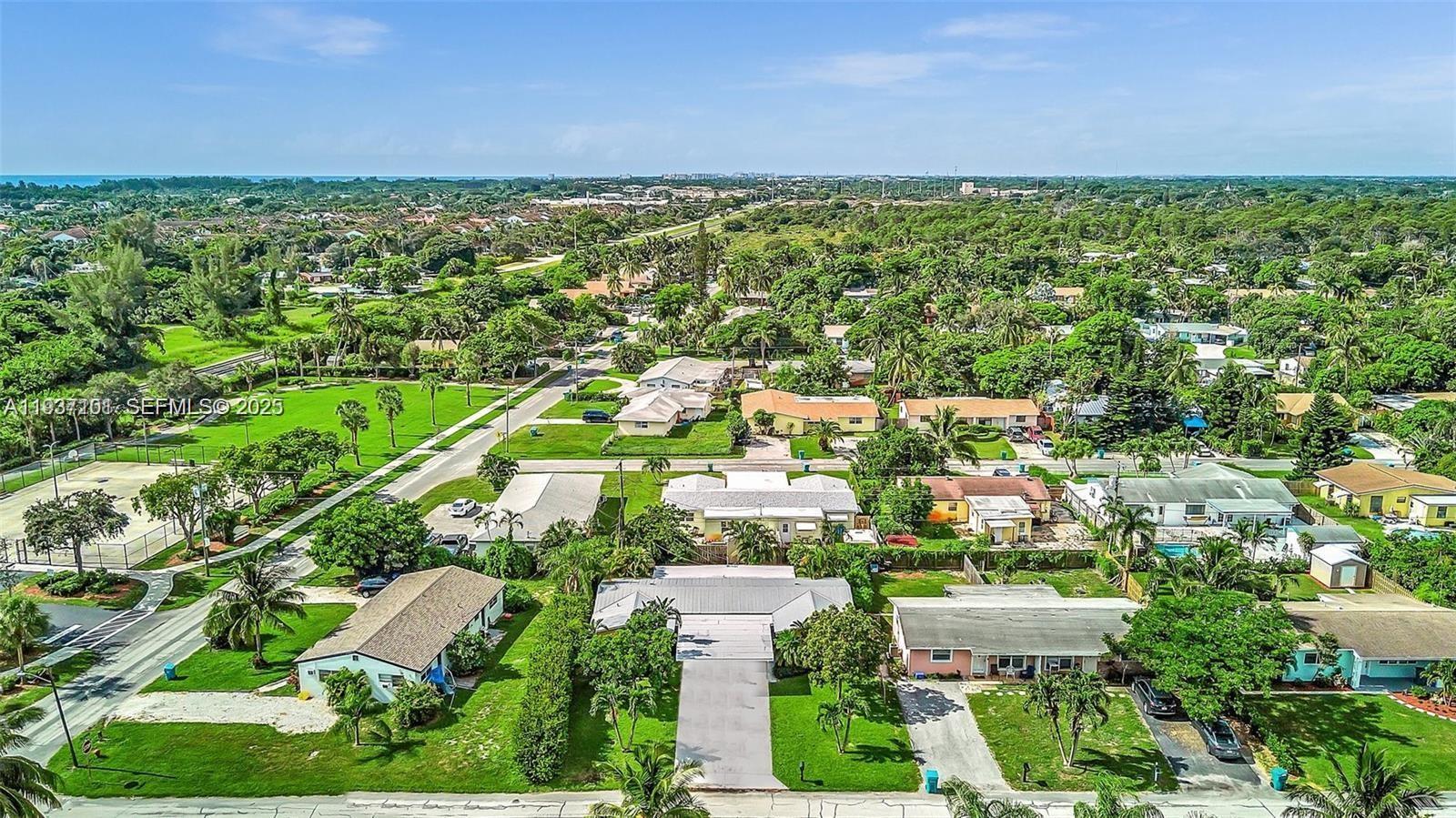 SEACREST ESTATES - Residential Income