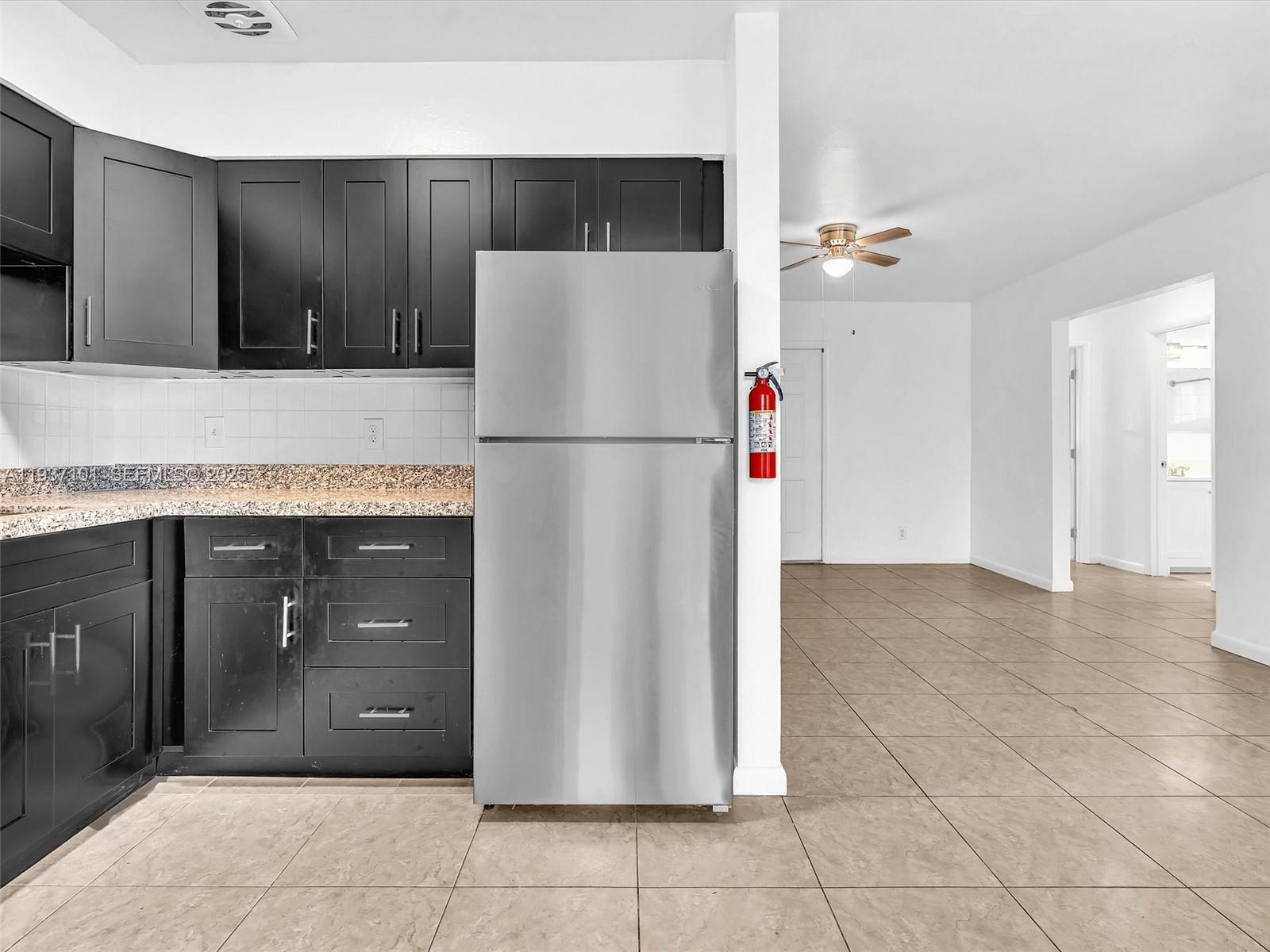 SEACREST ESTATES - Residential Income